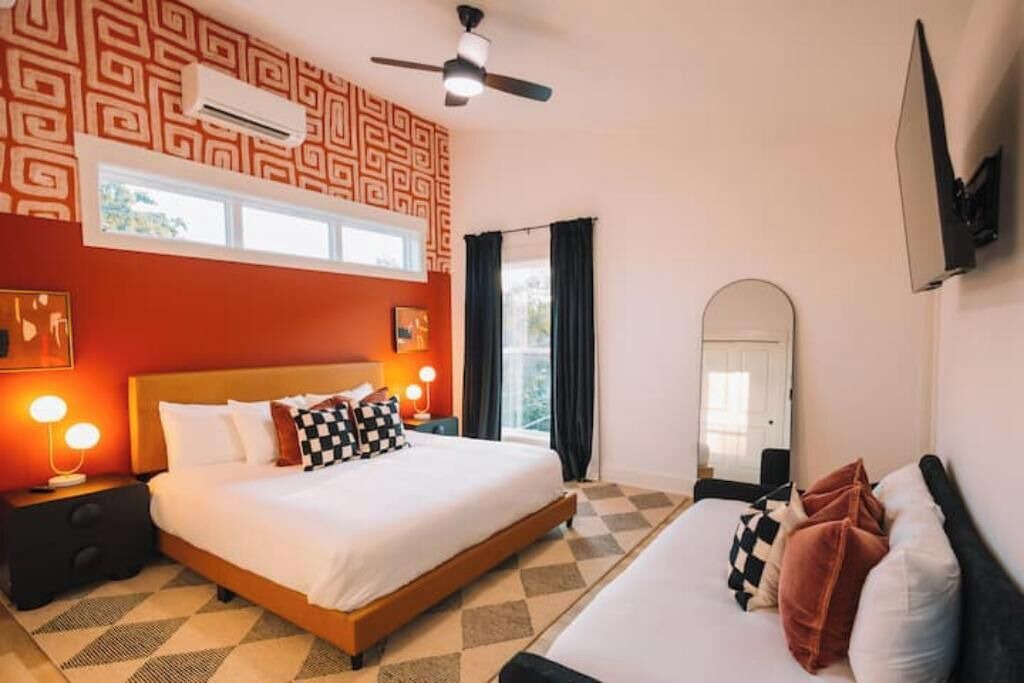 Photo of Bedroom in Old North Columbus