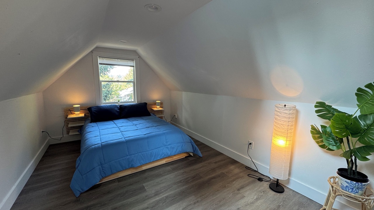 Photo of Bedroom in Lake City