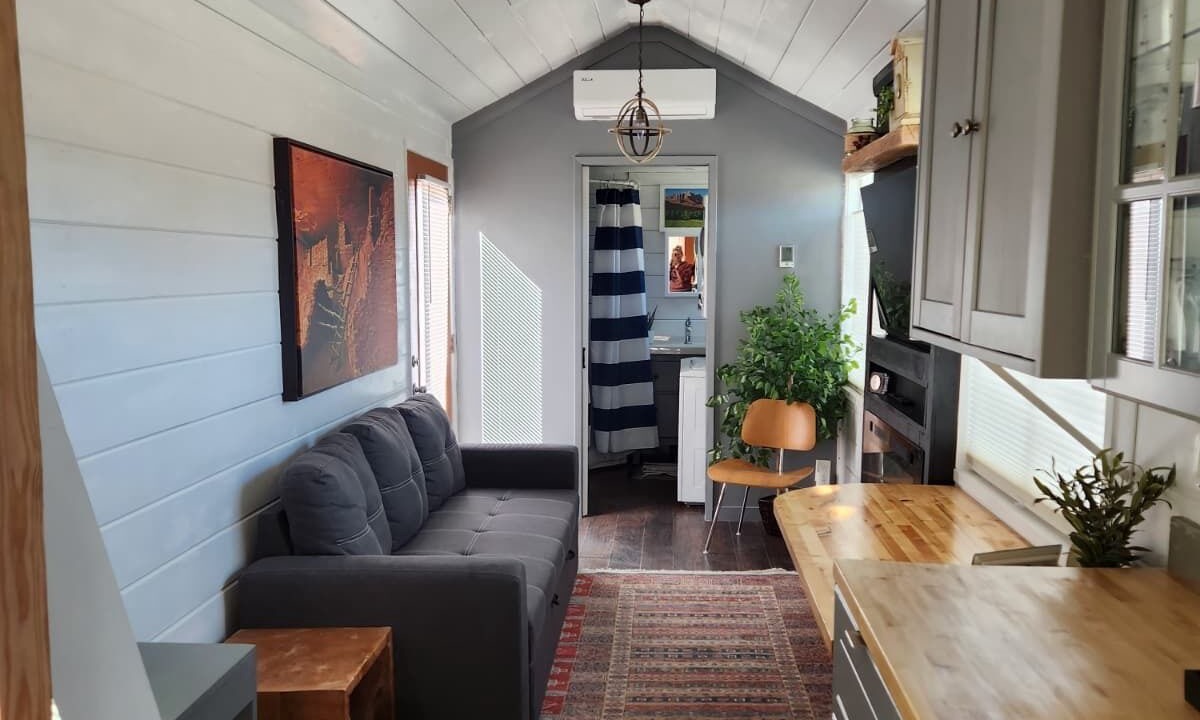 Photo of Livingroom in Apple Valley