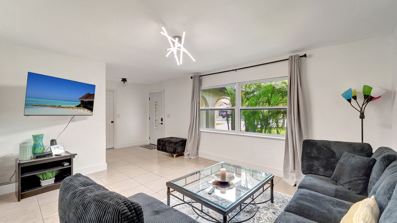 Photo of Livingroom in Whitfield
