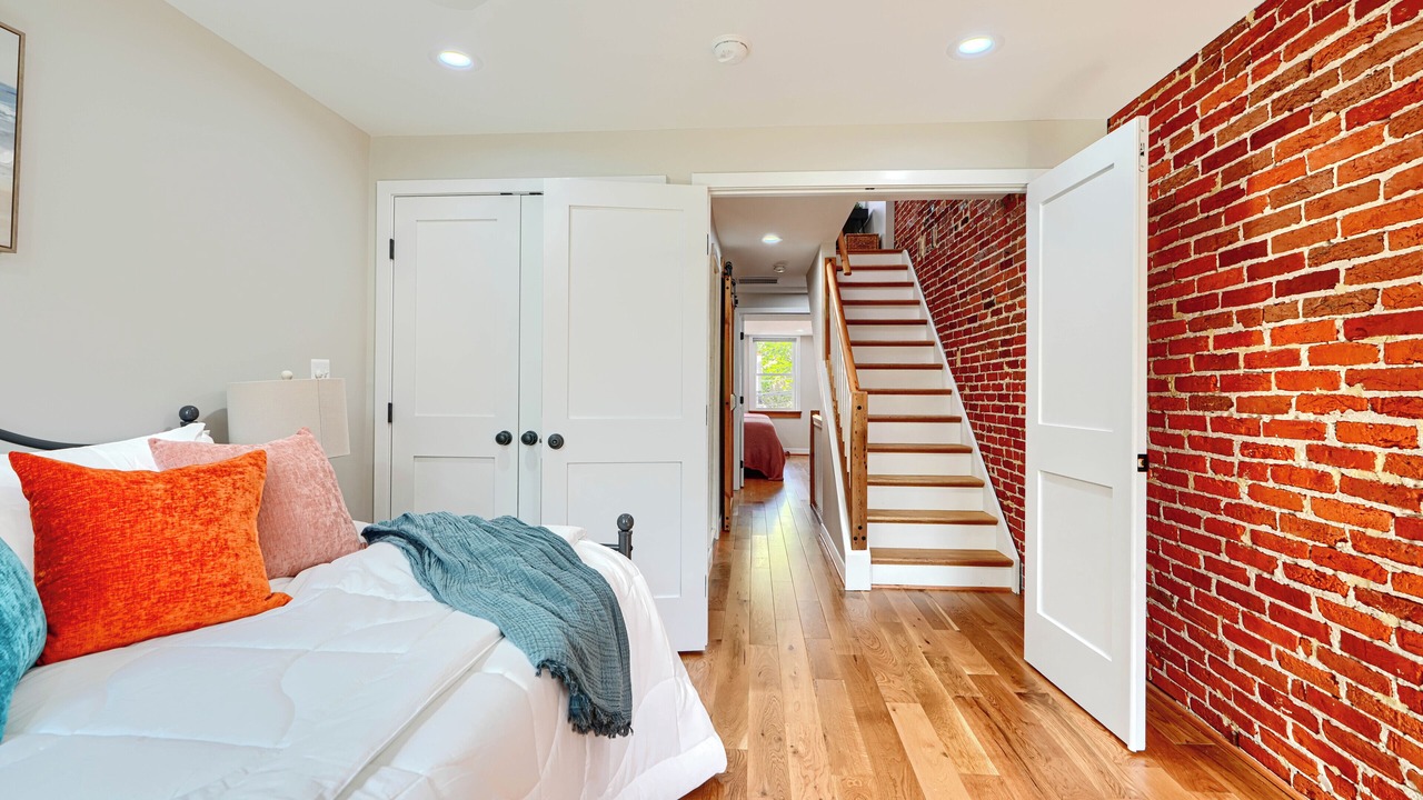 Photo of Bedroom in Downtown Baltimore