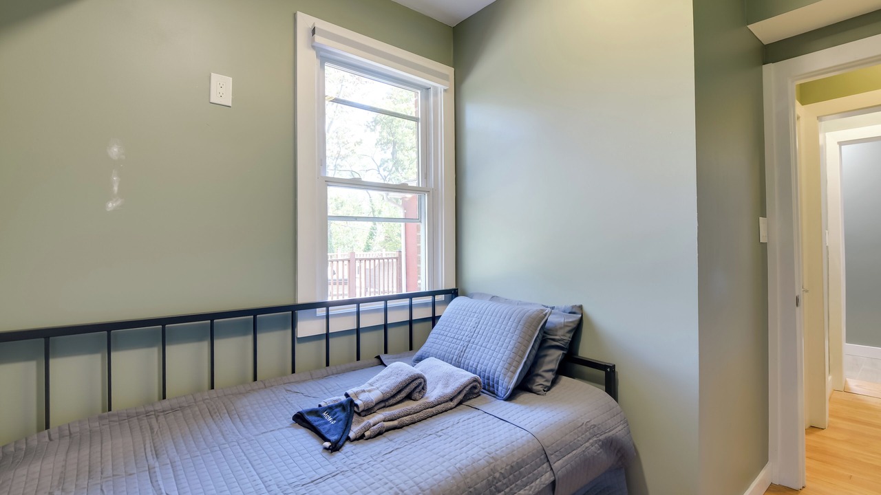 Photo of Bedroom in Cheverly