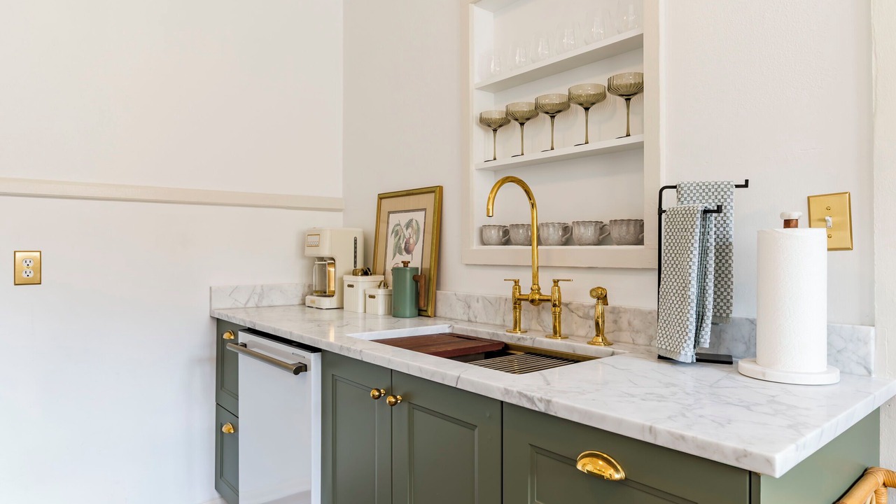 Photo of Kitchen in Gillespie Park