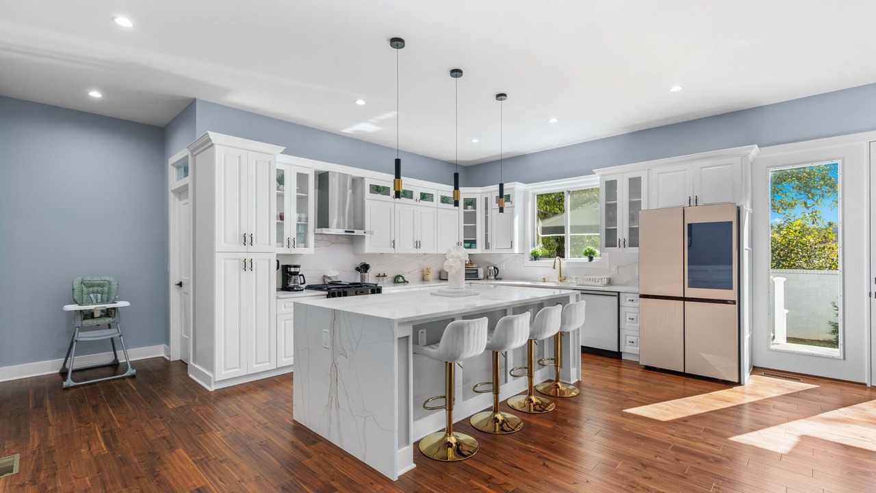 Photo of Kitchen in Baileys Crossroads
