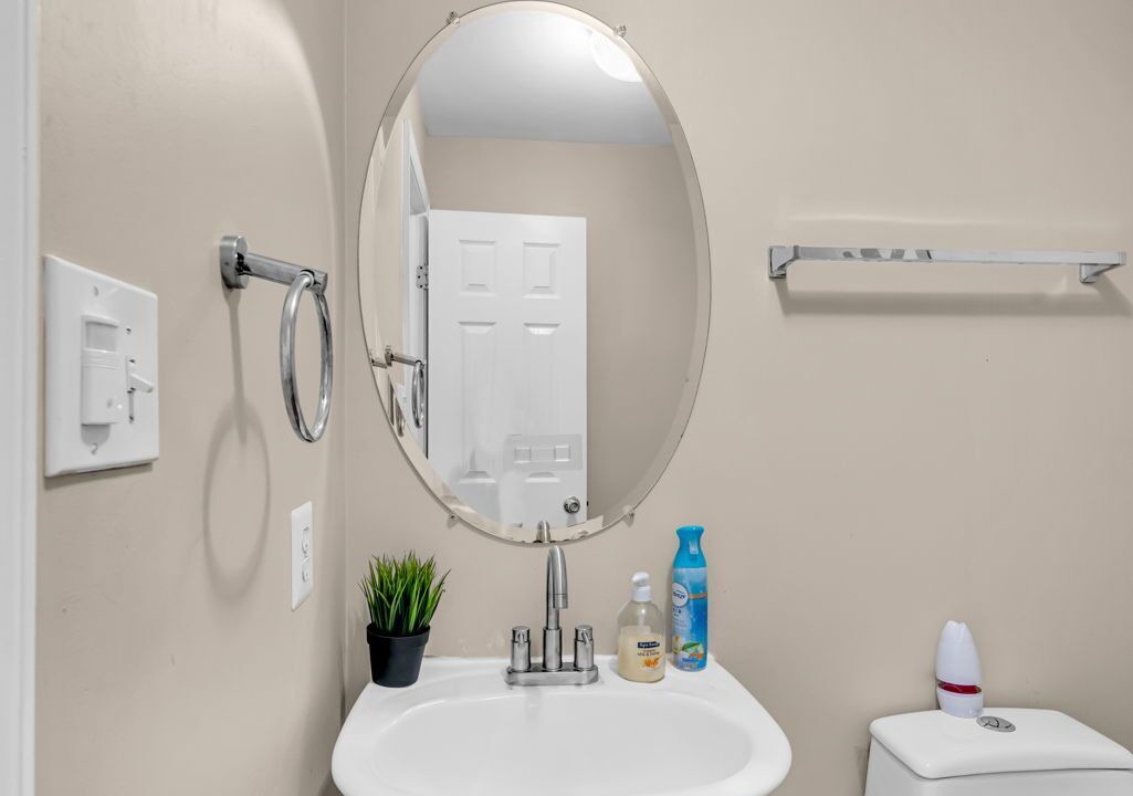 Photo of Bathroom in Dulles Town Center
