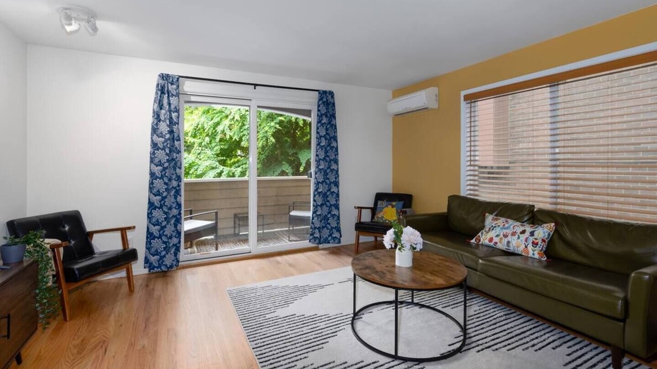 Photo of Livingroom in Roosevelt