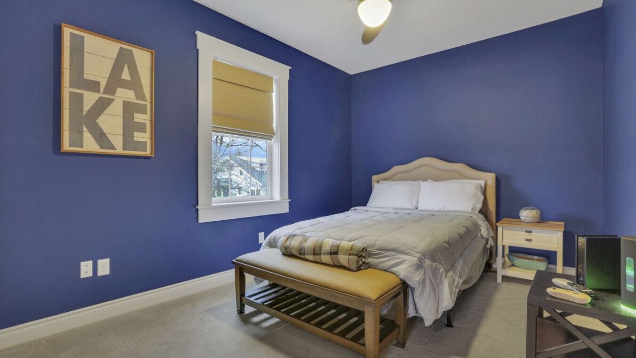 Photo of Bedroom in Buckeye Lake