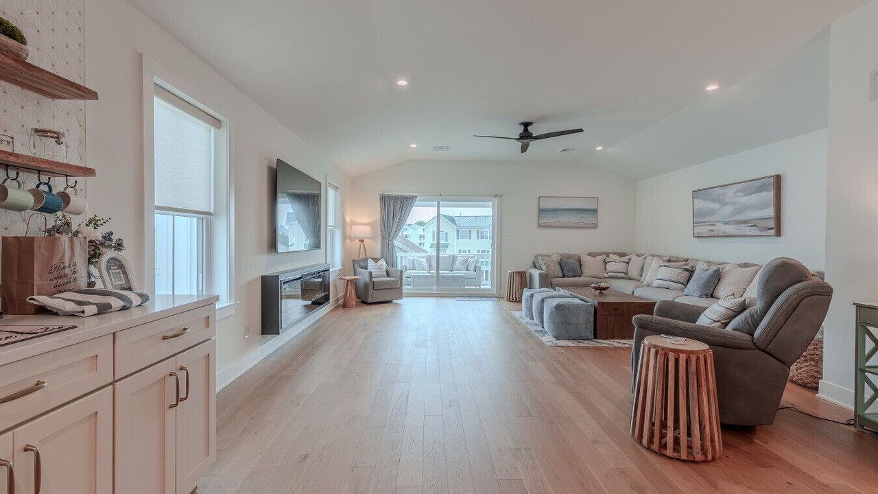 Photo of Livingroom in Cape May