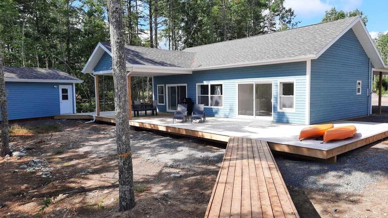 Photo of Patio Balcony in Lunenburg County