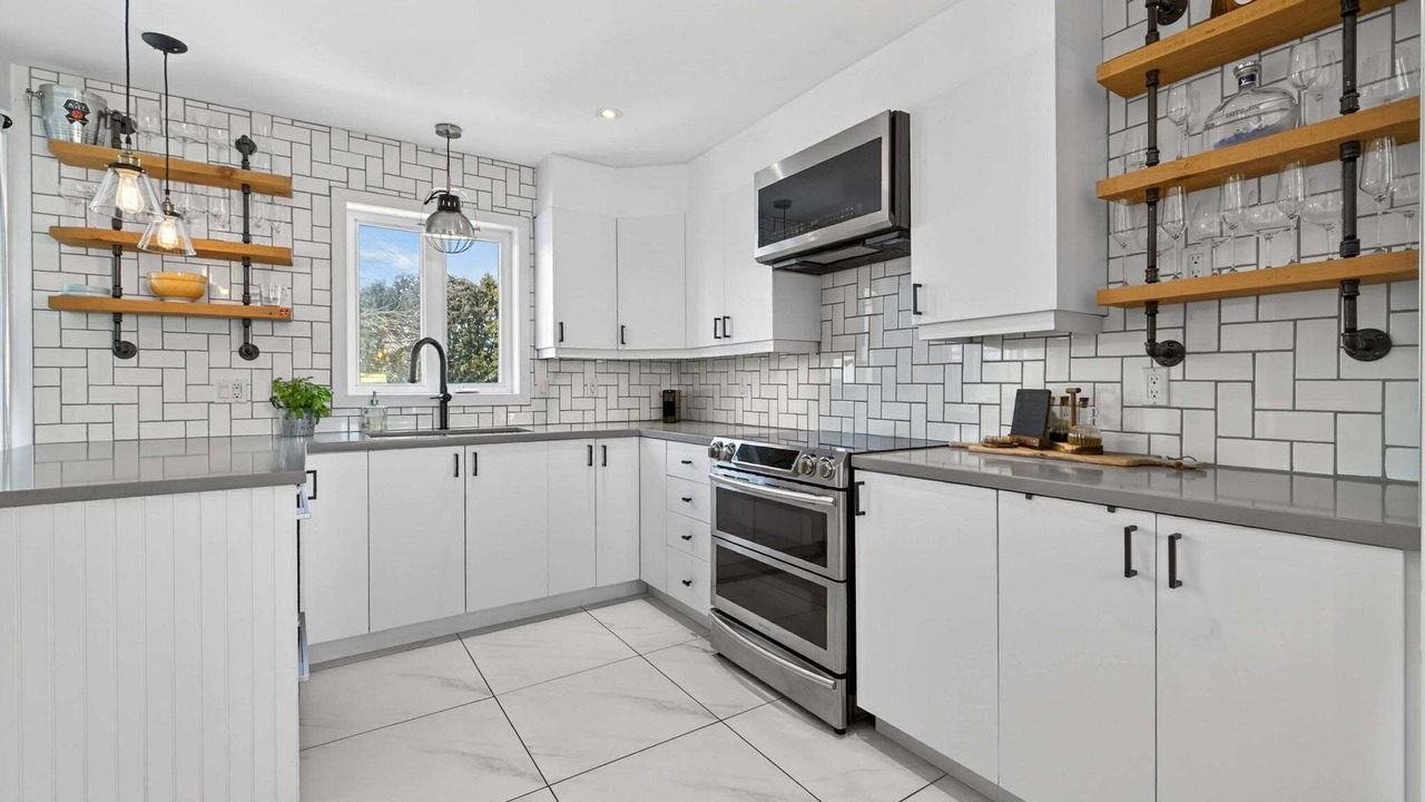Photo of Kitchen in Saint-Mathieu-de-Beloeil