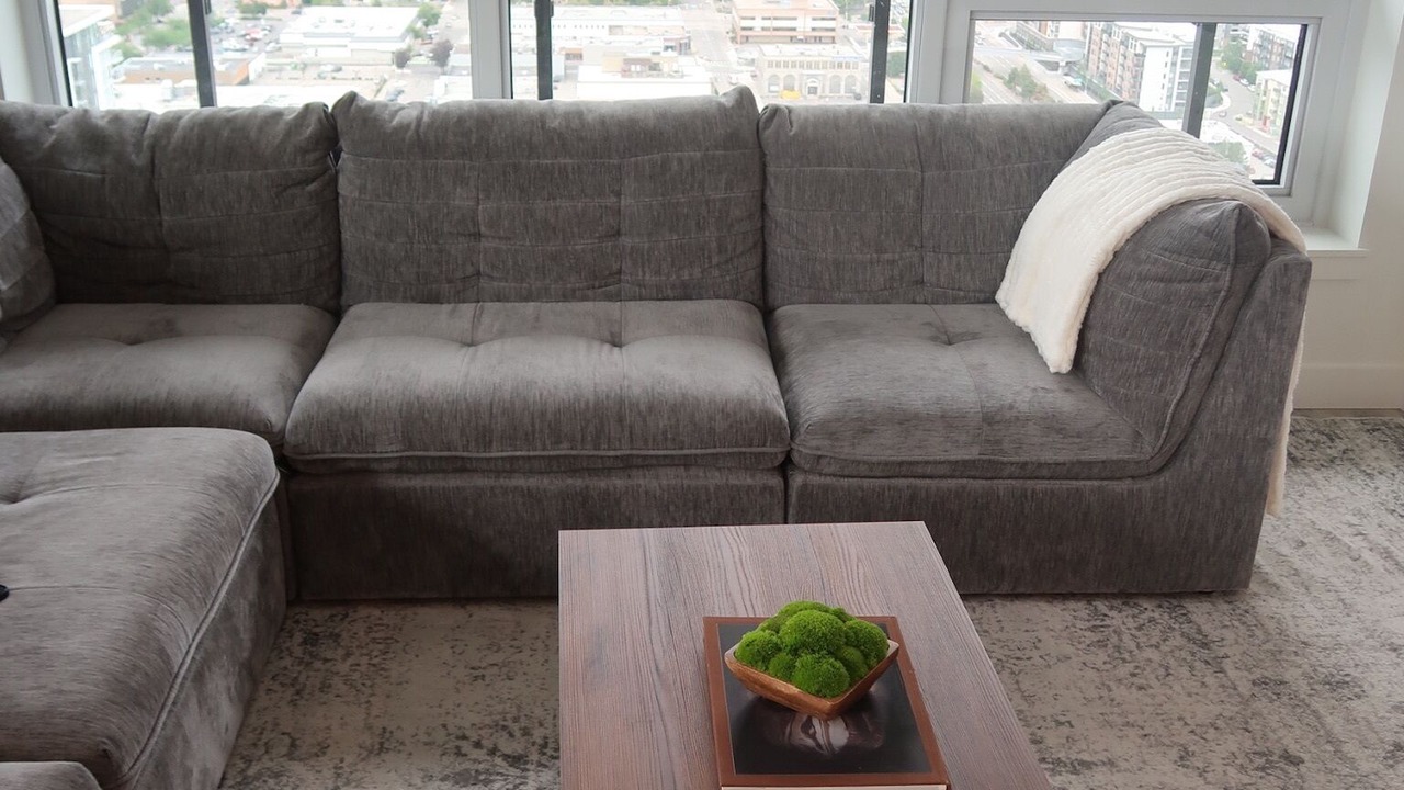 Photo of Livingroom in Downtown Kelowna