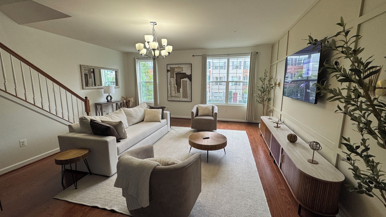 Photo of Livingroom in Elkridge