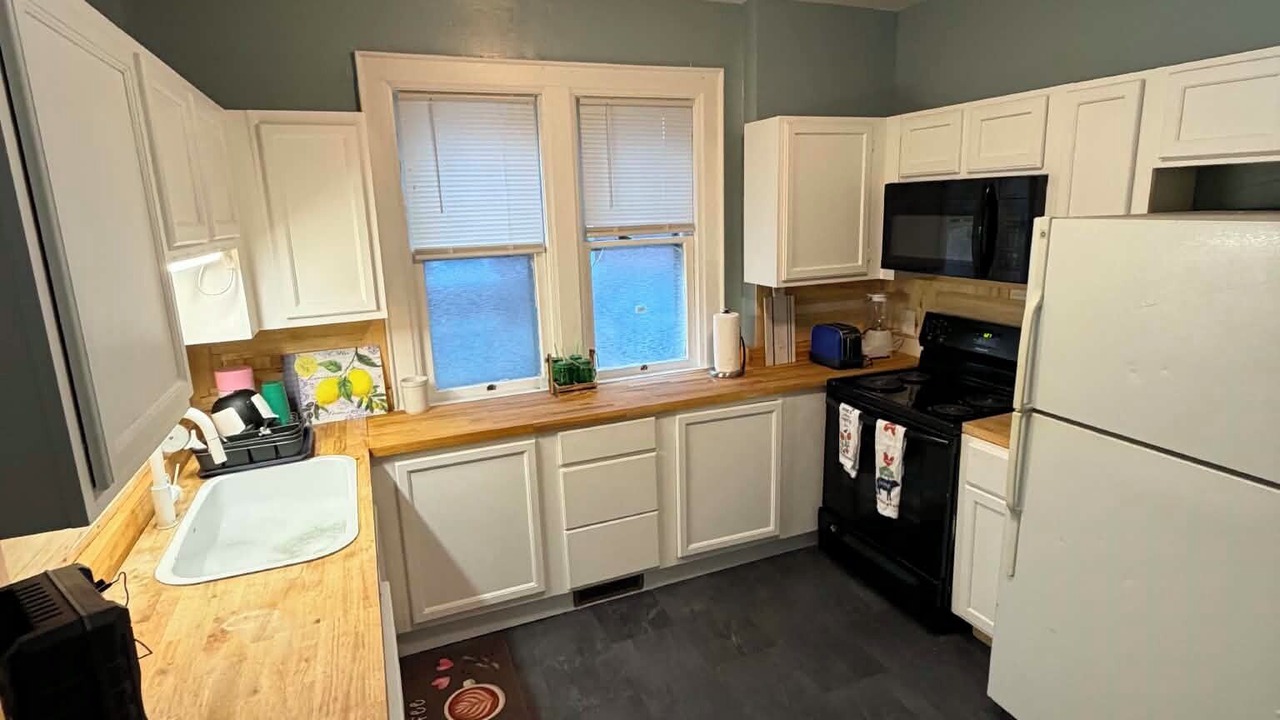 Photo of Kitchen in Franklin Park