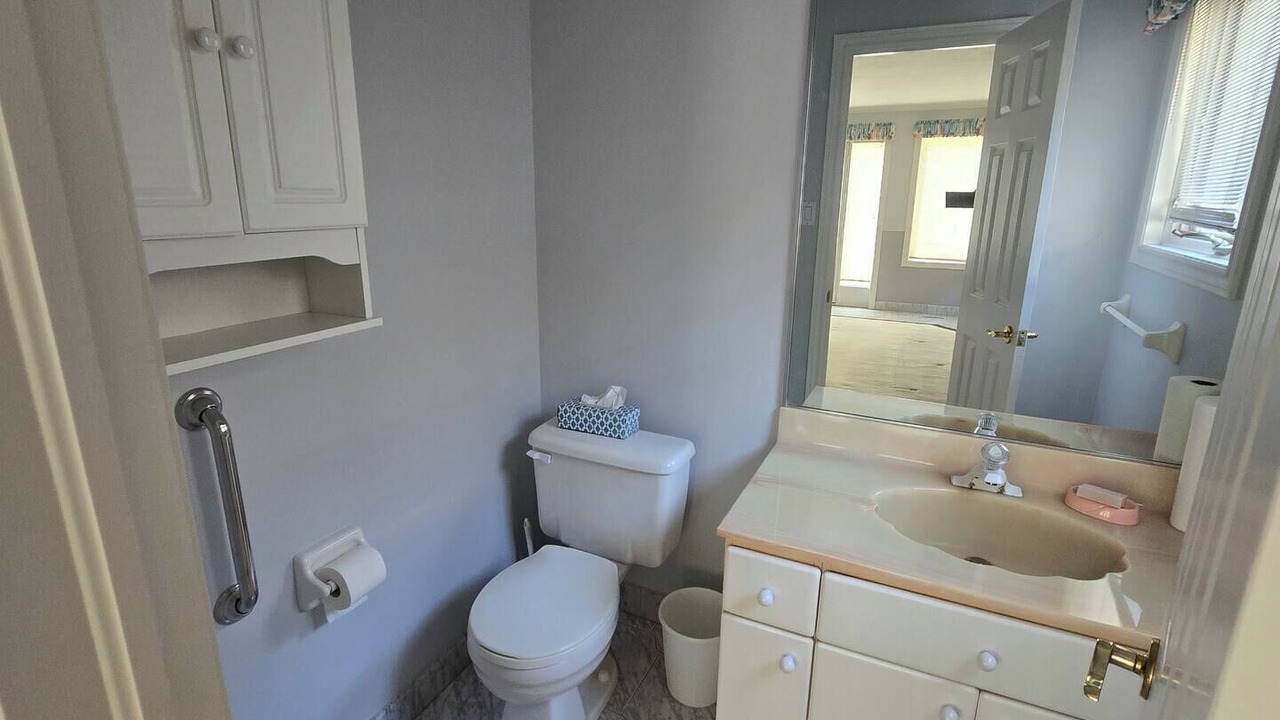 Photo of Bathroom in Highland