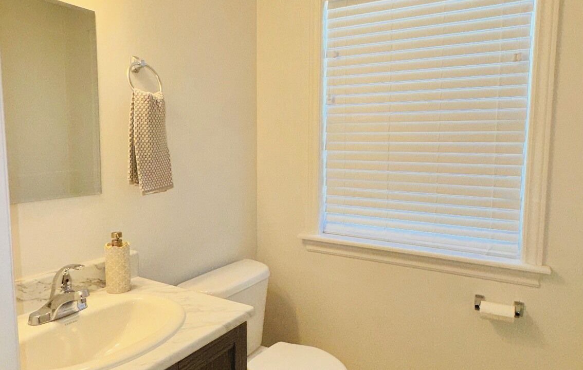 Photo of Bathroom in Dieppe