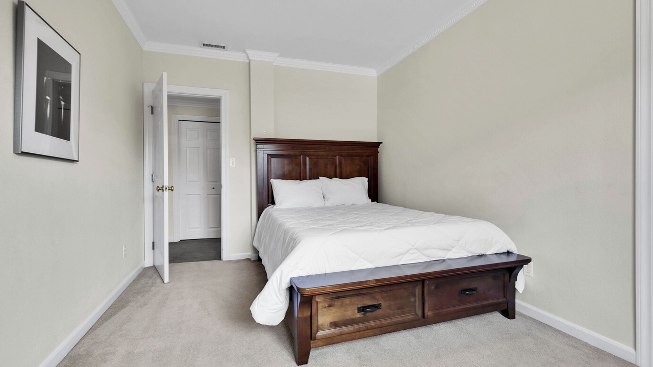 Photo of Bedroom in Seattle Metro Area