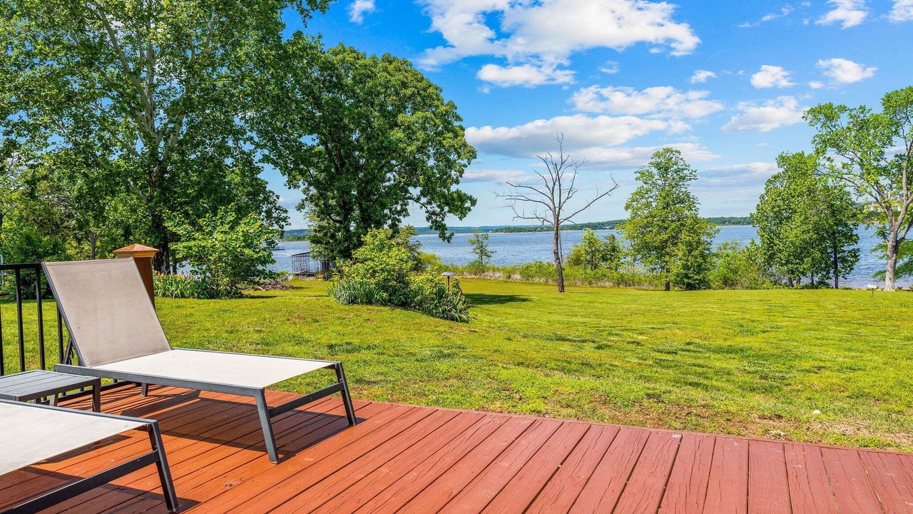 Photo of Patio Balcony in Big Cedars