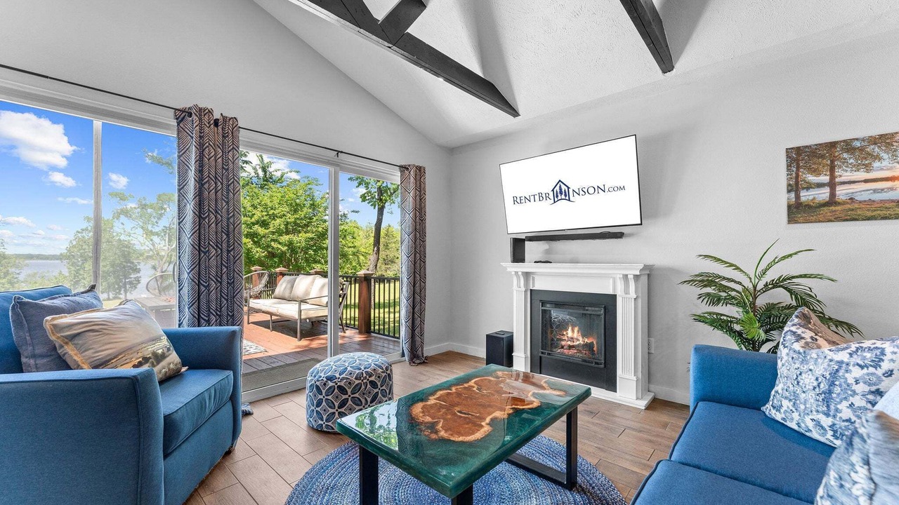 Photo of Livingroom in Big Cedars