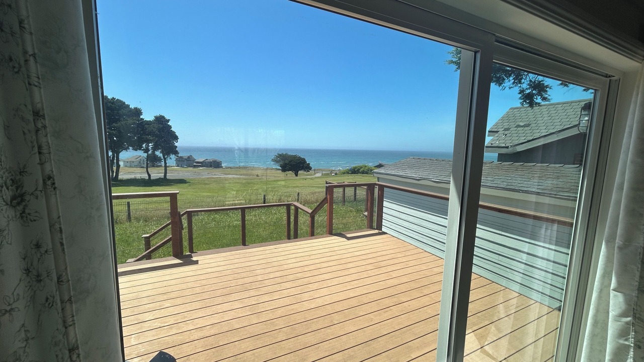 Photo of Others in Shelter Cove