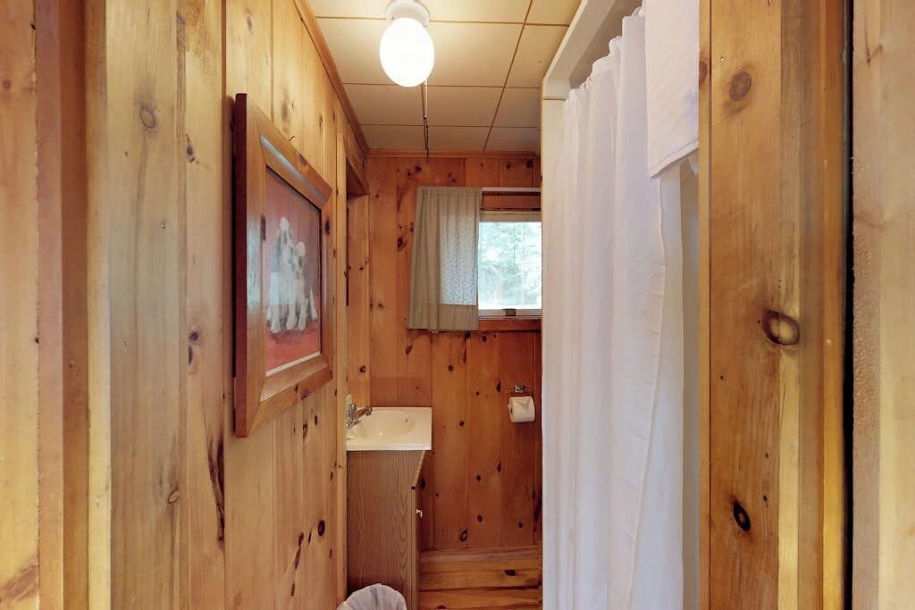 Photo of Bathroom in Northeast Somerset
