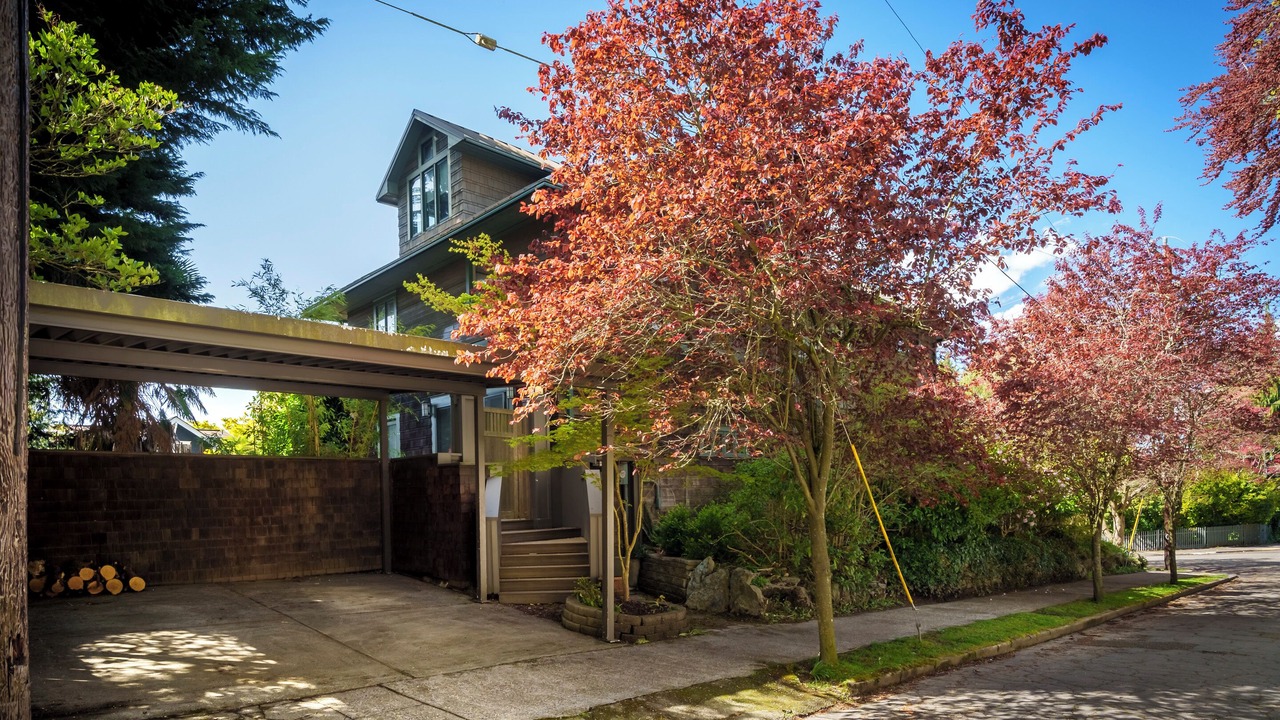 Photo of Outdoor in Capitol Hill