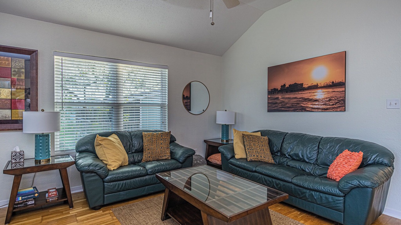 Photo of Livingroom in Jamaica Beach