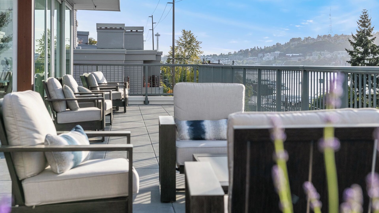 Photo of Patio Balcony in Eastlake