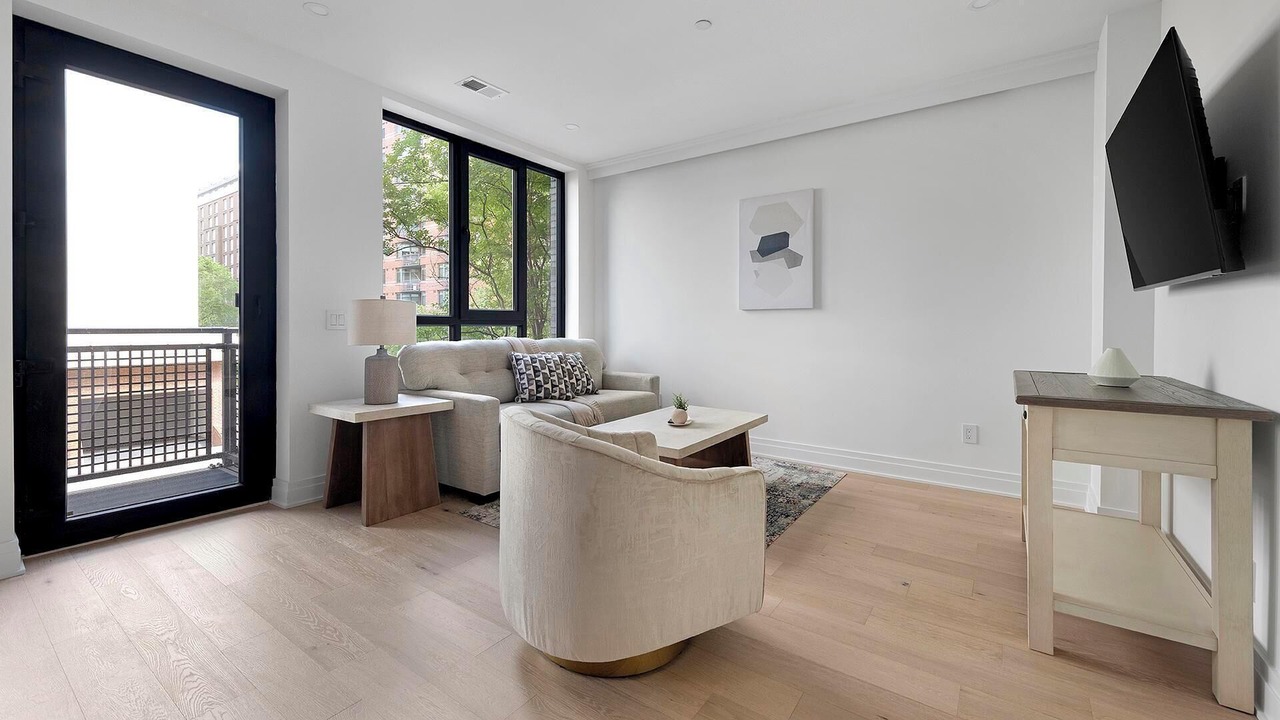 Photo of Livingroom in Mount Vernon Square