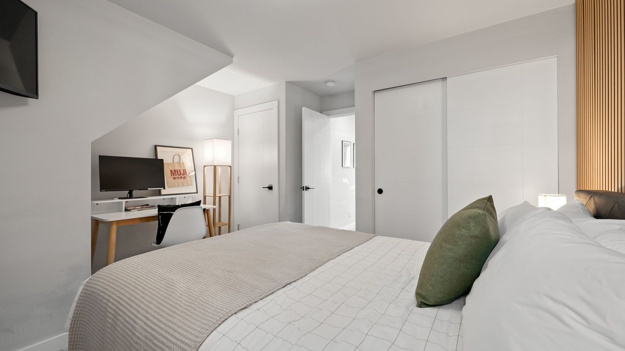 Photo of Bedroom in Judkins Park