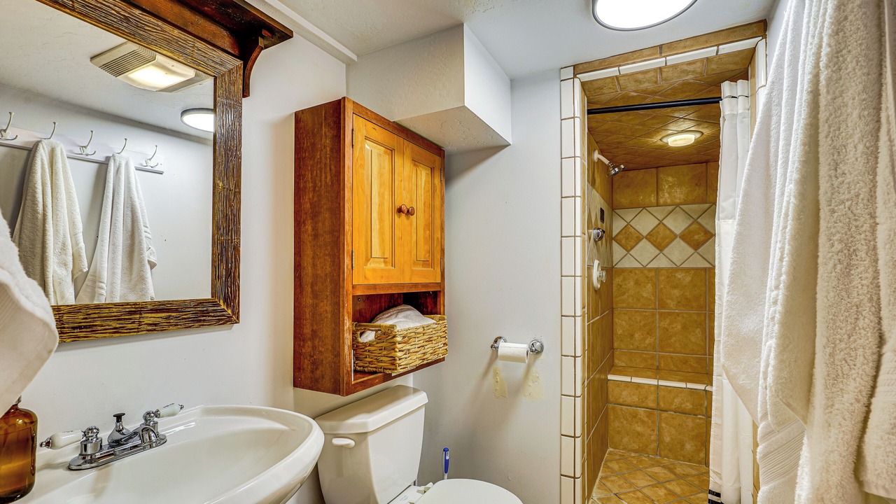 Photo of Bathroom in Summit Park