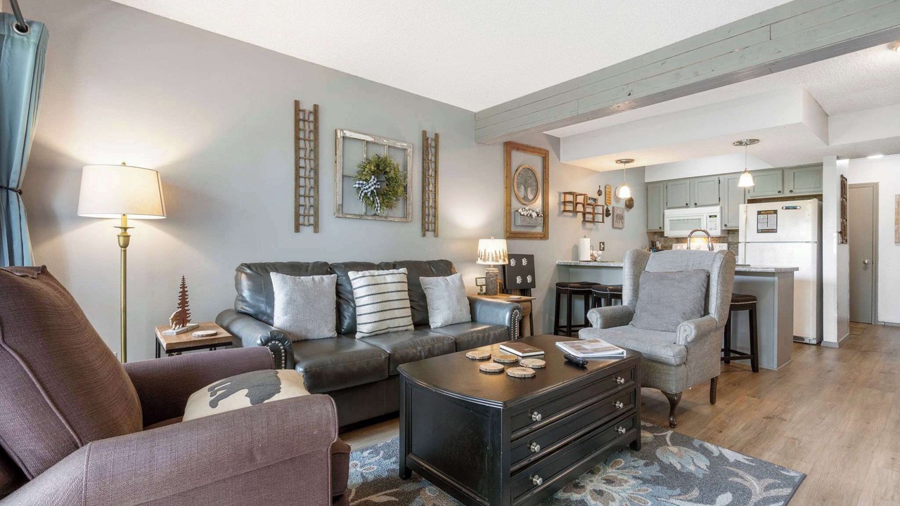 Photo of Others in Notch Estates