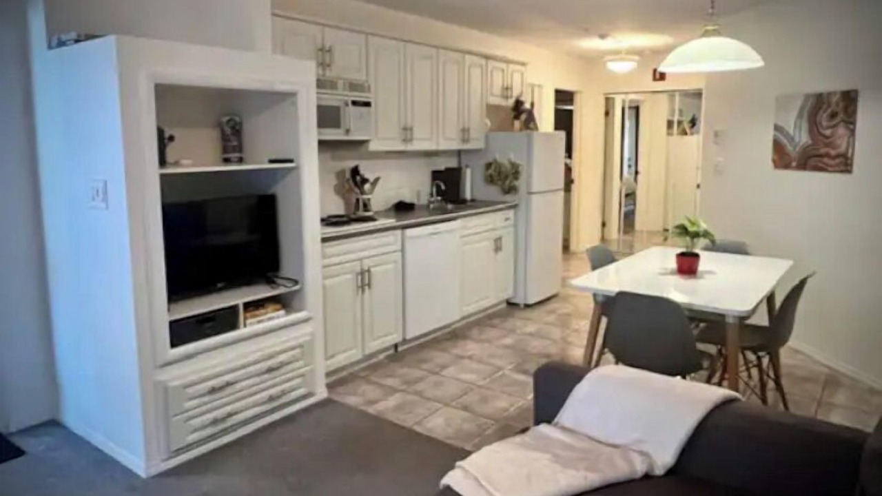 Photo of Livingroom in East Kootenay