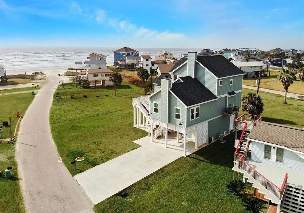 Photo of Outdoor in Pirates Beach West