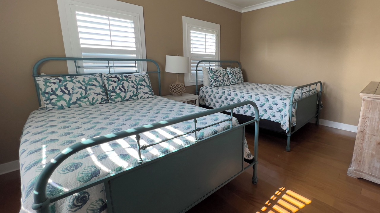 Photo of Bedroom in Pirates Beach West