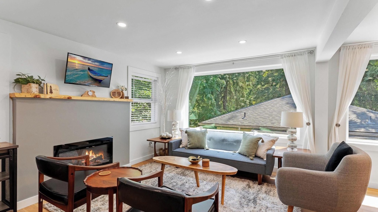 Photo of Livingroom in Victory Heights
