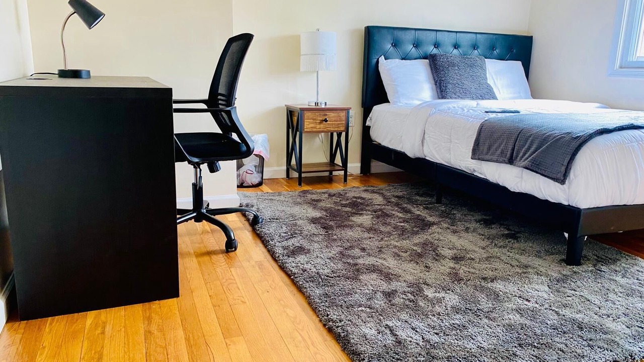 Photo of Bedroom in Laurel