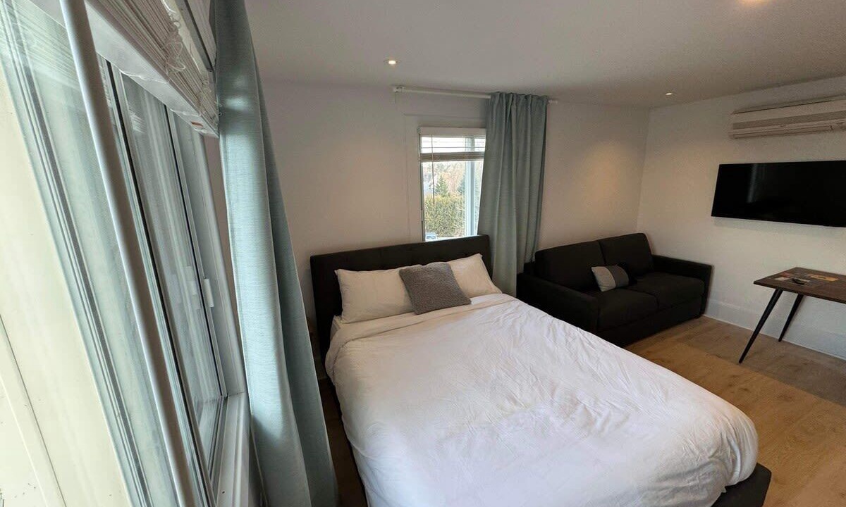 Photo of Bedroom in Bromont