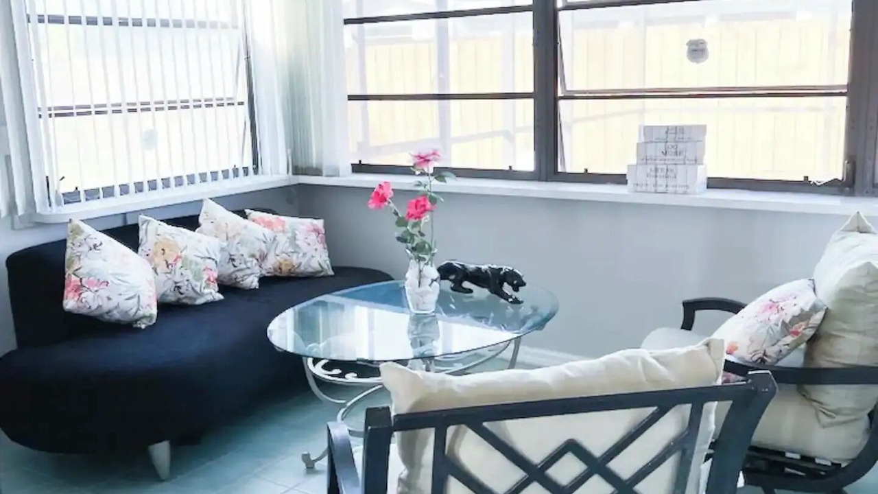 Photo of Livingroom in Southgate