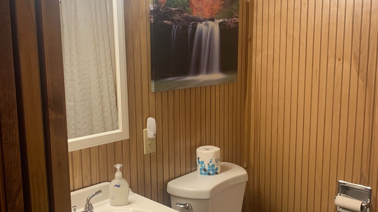 Photo of Bathroom in Branson