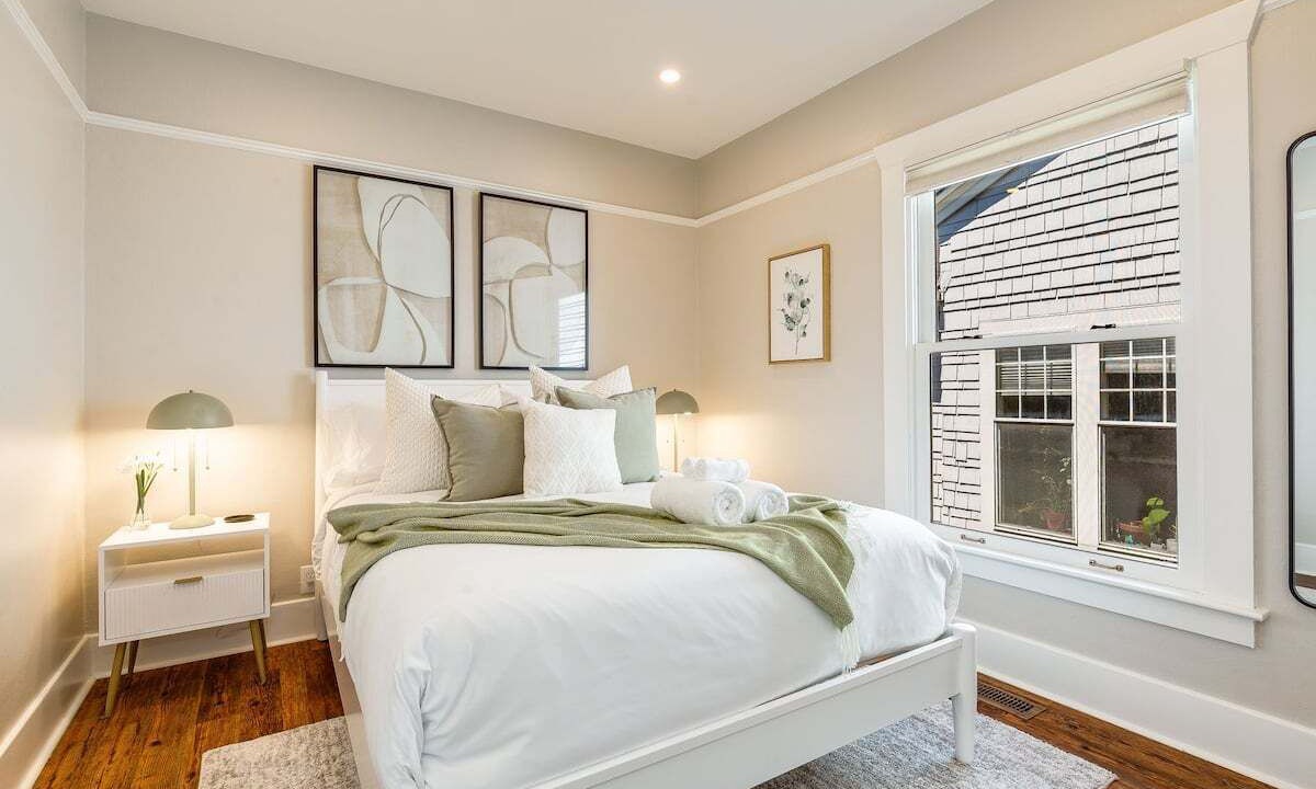 Photo of Bedroom in East Queen Anne