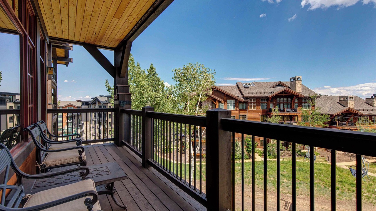 Photo of Patio Balcony in Empire Pass