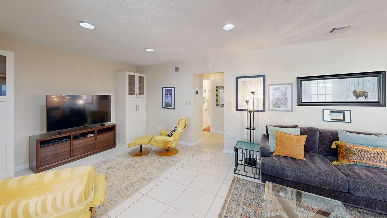 Photo of Livingroom in Siesta Key