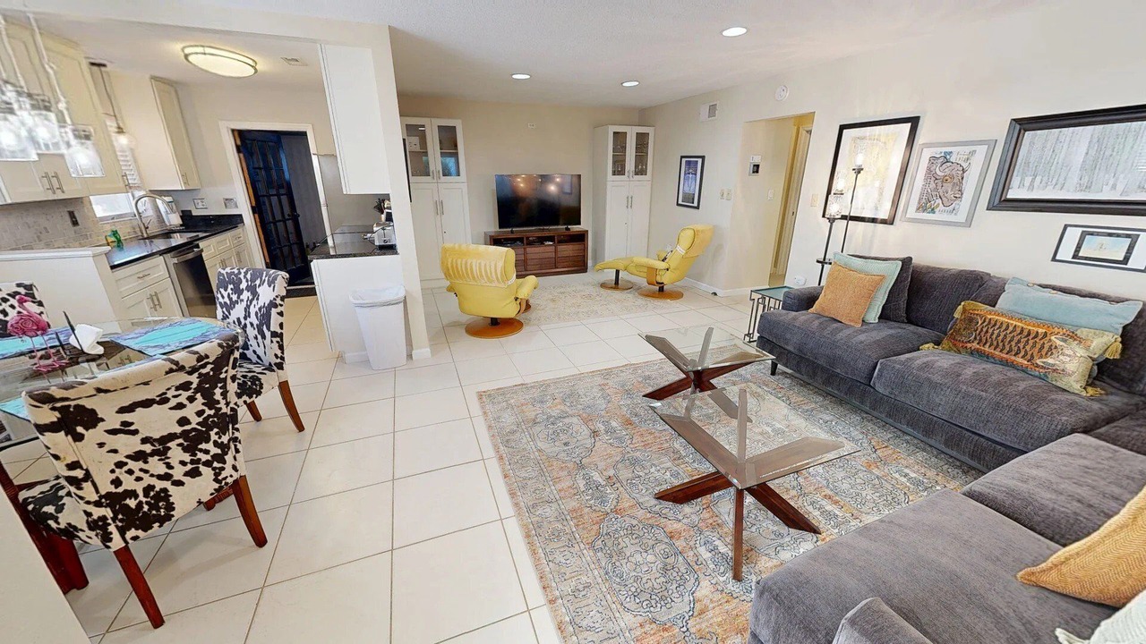 Photo of Livingroom in Siesta Key