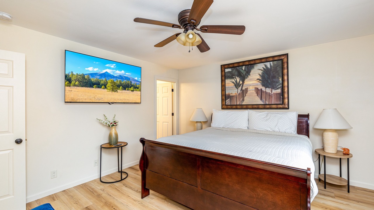 Photo of Bedroom in Swiss Manor