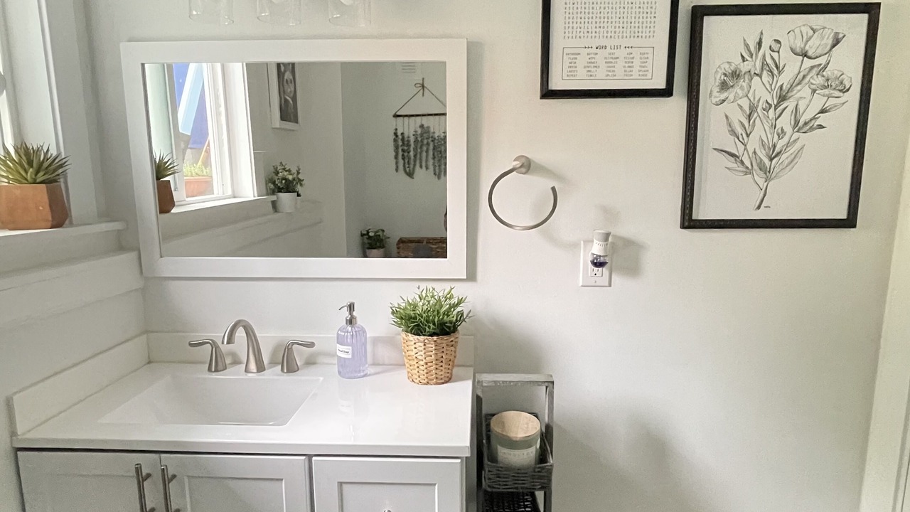 Photo of Bathroom in Roosevelt