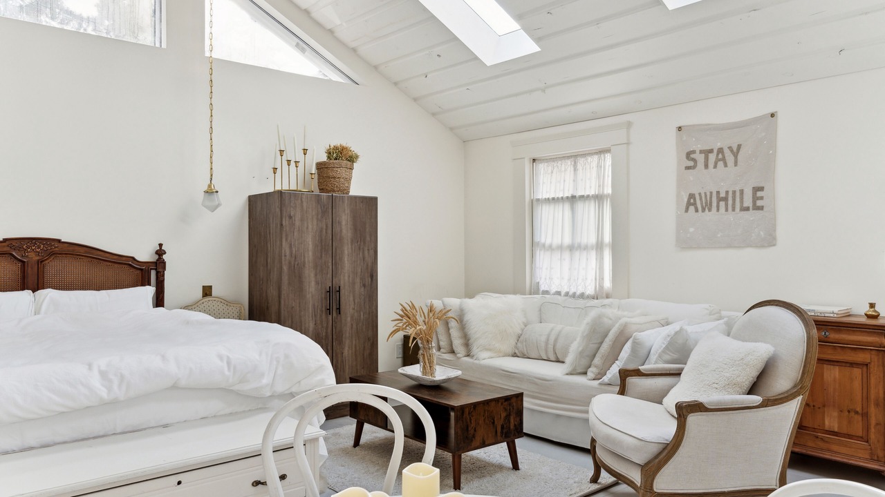 Photo of Bedroom in Highline