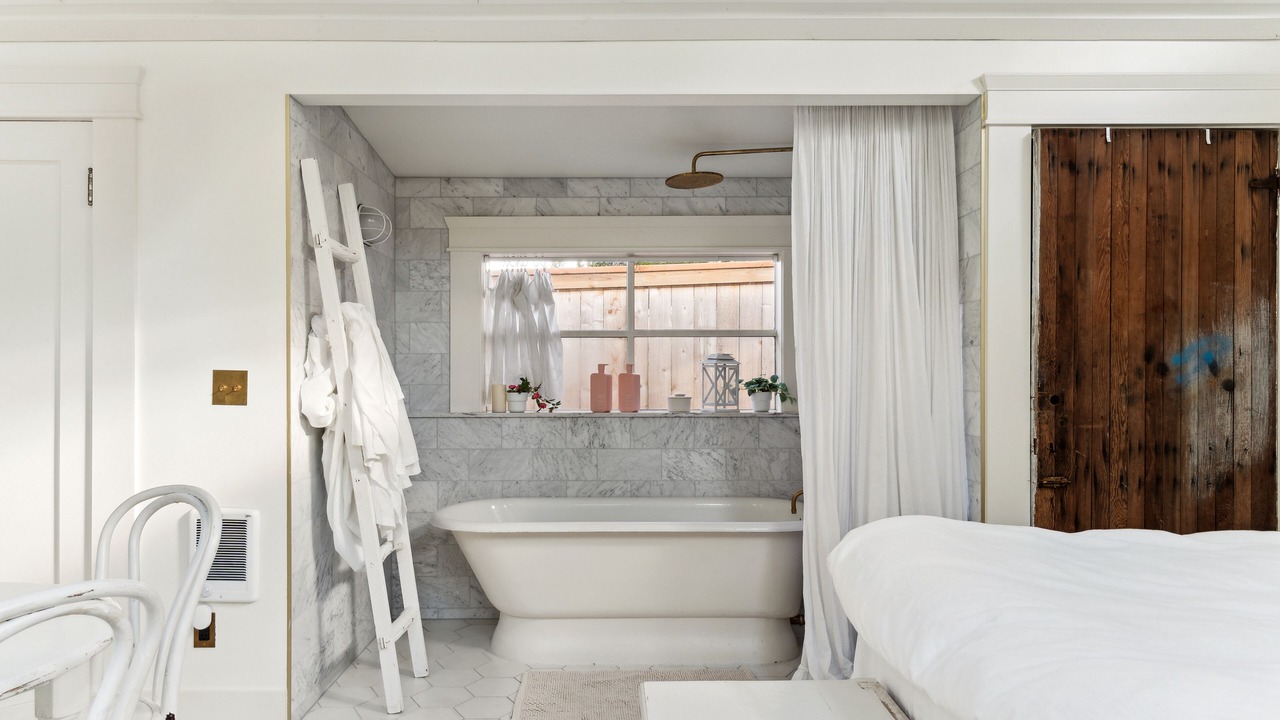 Photo of Bedroom in Highline
