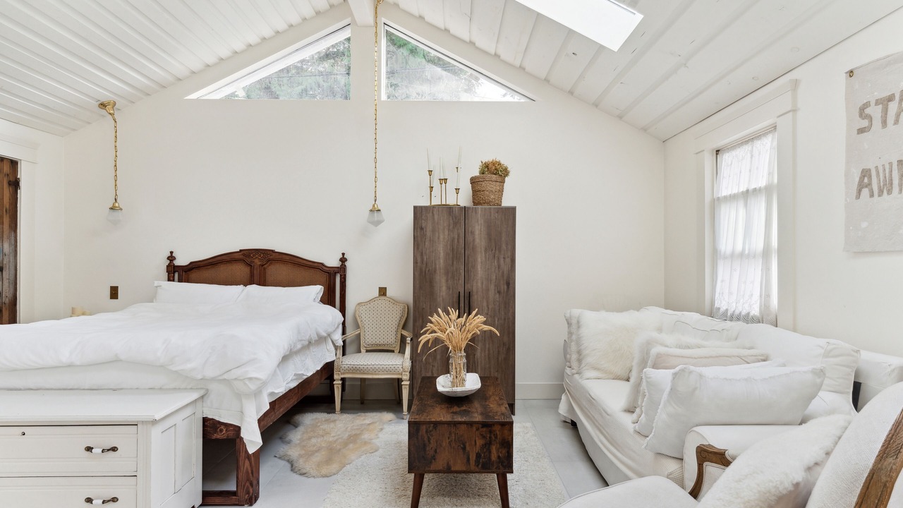 Photo of Bedroom in Highline