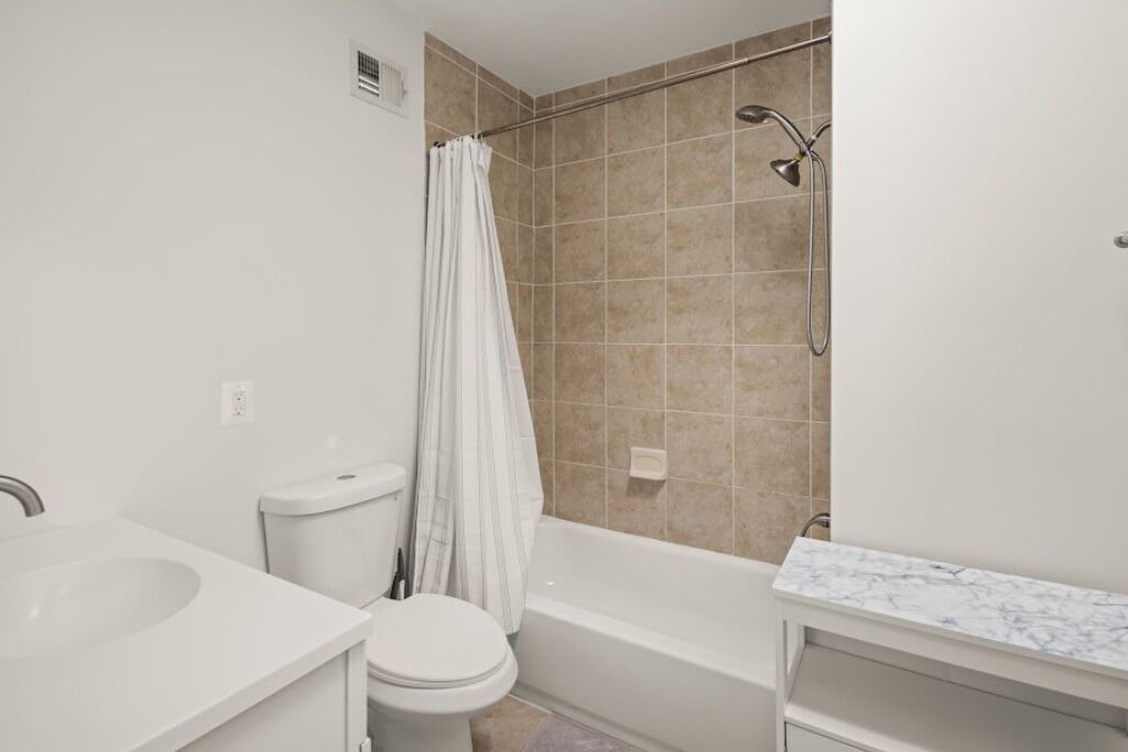 Photo of Bathroom in Brightwood Park