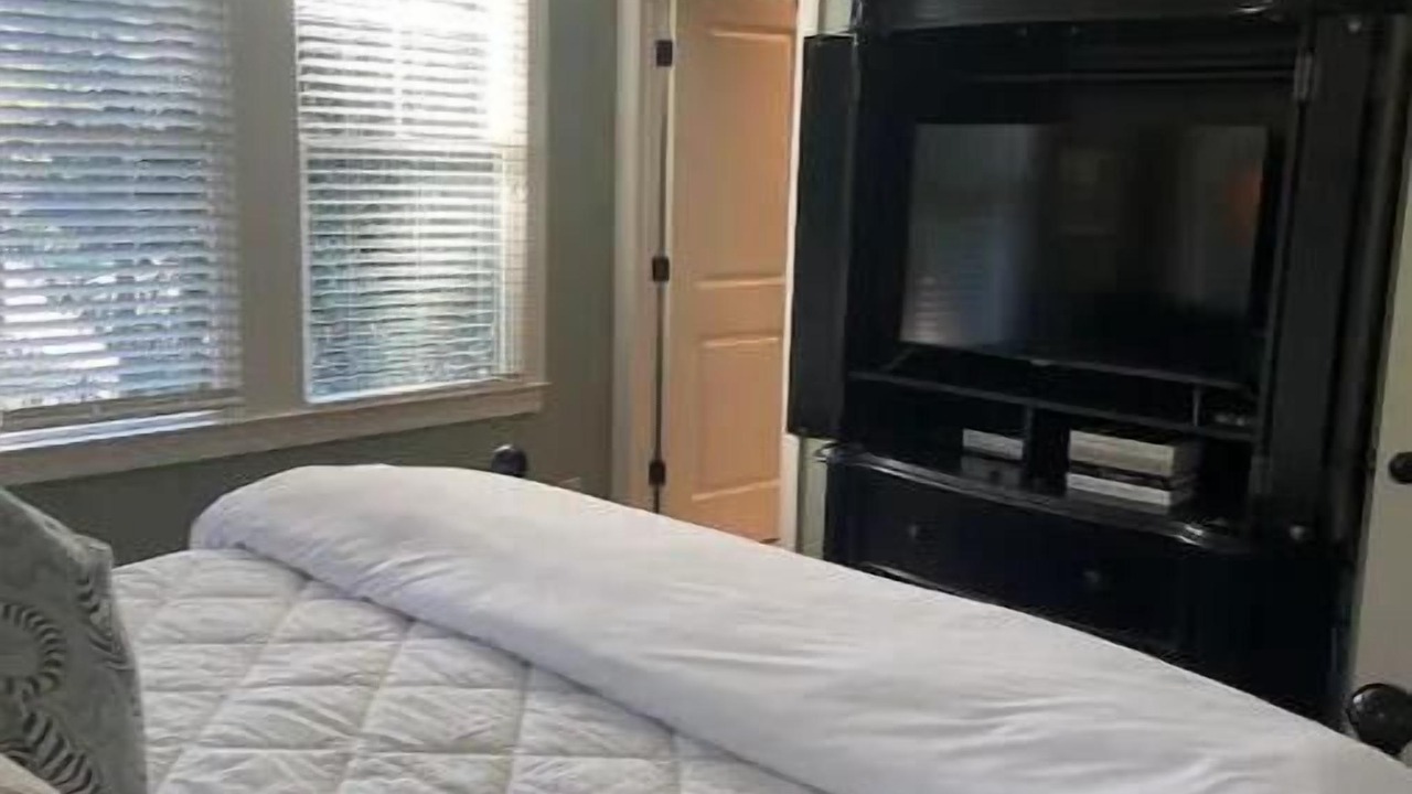 Photo of Bedroom in Reynolds Landing